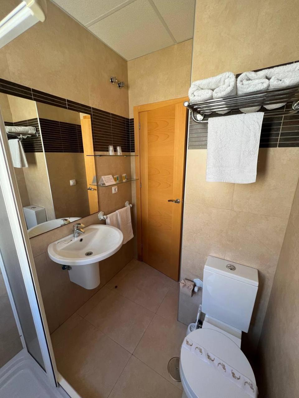 Manuela Guest house 2*