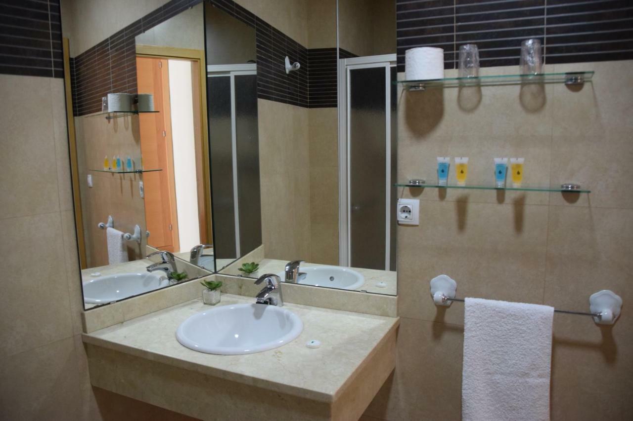 Manuela Guest house